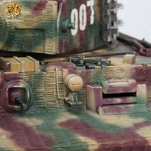 Laden Sie das Bild in den Galerie-Viewer, HOOBEN 1:10 RC RTR TANK Tiger I Late Production Michael Wittmann Heavy Tank WORLD WAR II Master Painting Camouflage & Zimmerit 6619