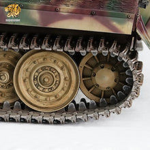 Laden Sie das Bild in den Galerie-Viewer, HOOBEN 1:10 RC RTR TANK Tiger I Late Production Michael Wittmann Heavy Tank WORLD WAR II Master Painting Camouflage & Zimmerit 6619