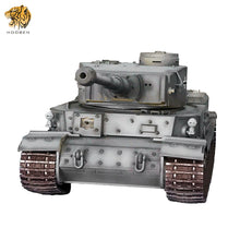 Laden Sie das Bild in den Galerie-Viewer, HOOBEN 1/16  TigerP Tiger Porsche RC Tank KIT 6604