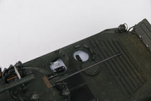 Laden Sie das Bild in den Galerie-Viewer, Pre-Order Hooben 1/16 Russian BMP-2 Infantry Fighting Vehicle RC RTR S6623
