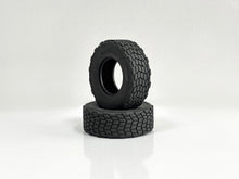 Laden Sie das Bild in den Galerie-Viewer, Rubber tires for all hooben wheeled armored vehicles
