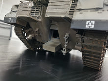 Afbeelding in Gallery-weergave laden, HOOBEN 1/10 Merkava Israel Main Battle Tank RC RTR Military Army Tanks Model 6717
