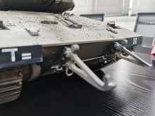 Laden Sie das Bild in den Galerie-Viewer, HOOBEN 1/10 Merkava Israel Main Battle Tank RC RTR Military Army Tanks Model 6717
