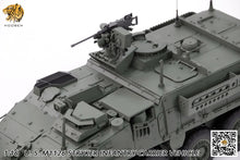 Laden Sie das Bild in den Galerie-Viewer, HOOBEN 1/16 M1126 Infantry Carrier Vehicle Armored Car Tank Model
